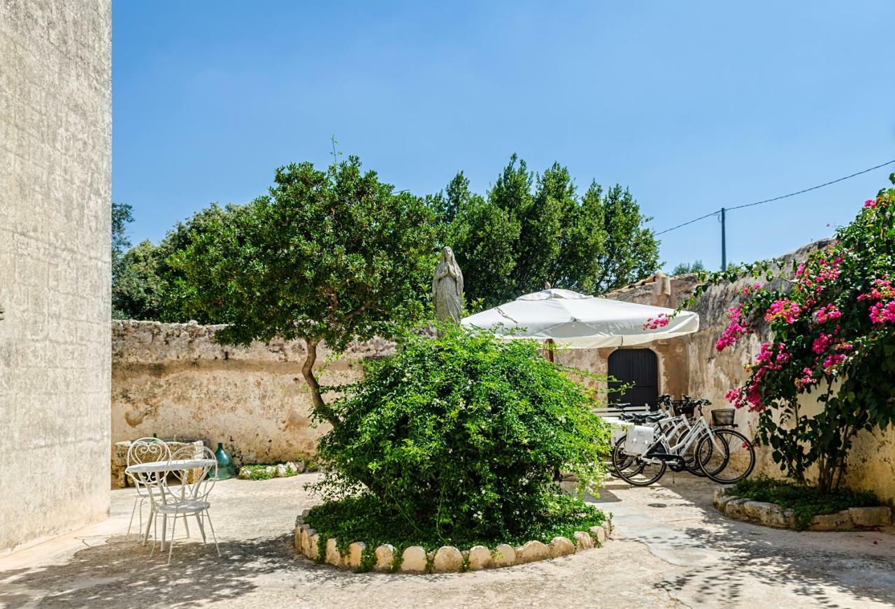 Badia Del Casale Acomodação com café da manhã Ugento Exterior foto